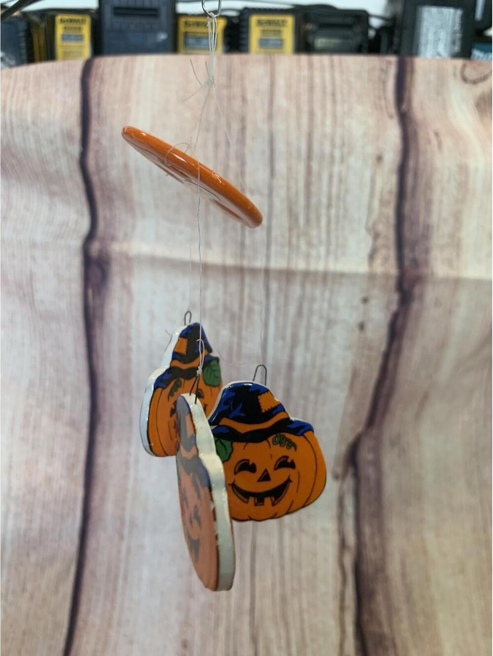 VINTAGE RUSS BERRIE MINI PUMPKIN TRIO HALLOWEEN WIND CHIMES
